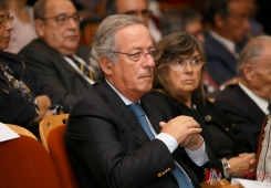 Cerimónia de homenagem da FMUL a João Lobo Antunes