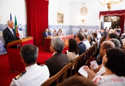 Condecoração da Unidade de Neurocríticos do Hospital de S. José