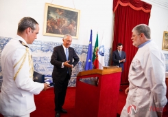 Condecoração da Unidade de Neurocríticos do Hospital de S. José