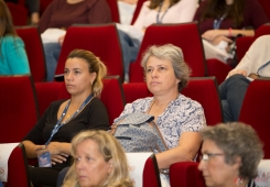 1.as Jornadas de Enfermagem de Obstetrícia, Ginecologia e Medicina da Reprodução do CHLN