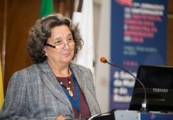 1.as Jornadas de Enfermagem de Obstetrícia, Ginecologia e Medicina da Reprodução do CHLN