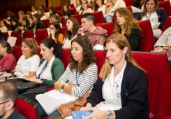 1.as Jornadas de Enfermagem de Obstetrícia, Ginecologia e Medicina da Reprodução do CHLN