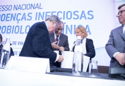 XI Congresso Nacional de VIH/SIDA