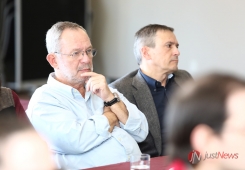 1.ª Reunião de Sócios da Associação Portuguesa para o Estudo Clínico da SIDA (APECS)