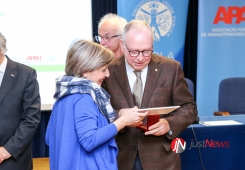 Cerimónia comemorativa dos 50 anos de Administração Hospitalar em Portugal